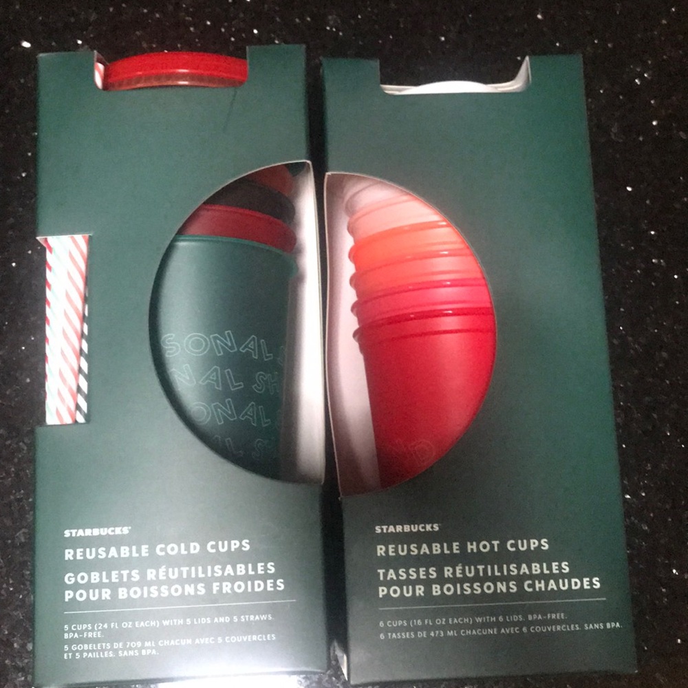 Starbucks reusable cups